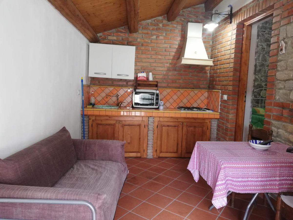 Villa Stone House Montalbano Elicona Esterno foto